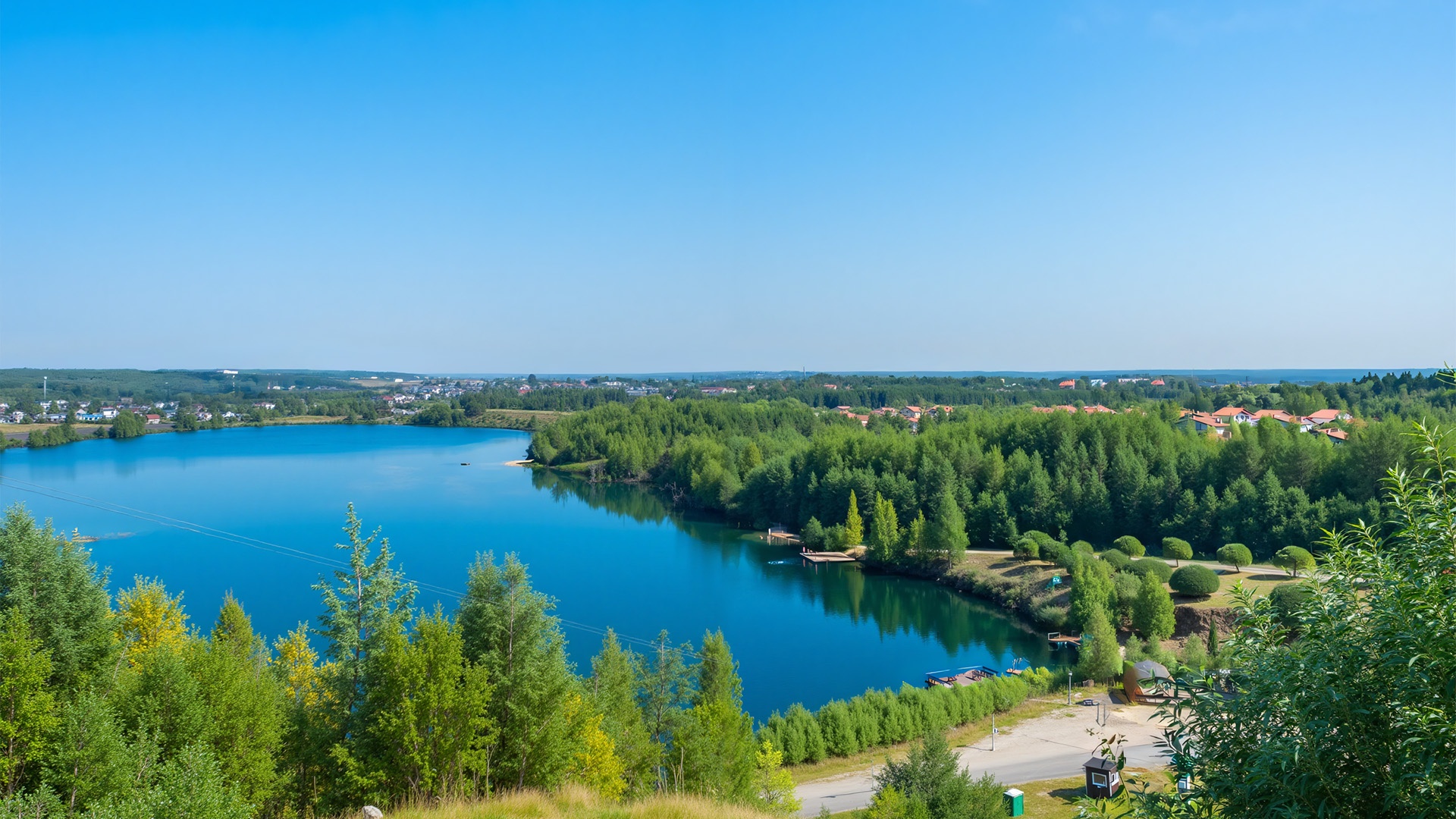 Глубоководное чистейшее озеро