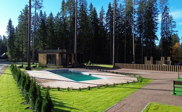 Берег Александровского