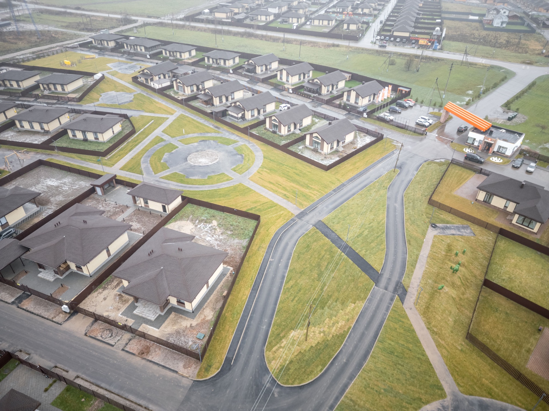 Инфраструктура поселка