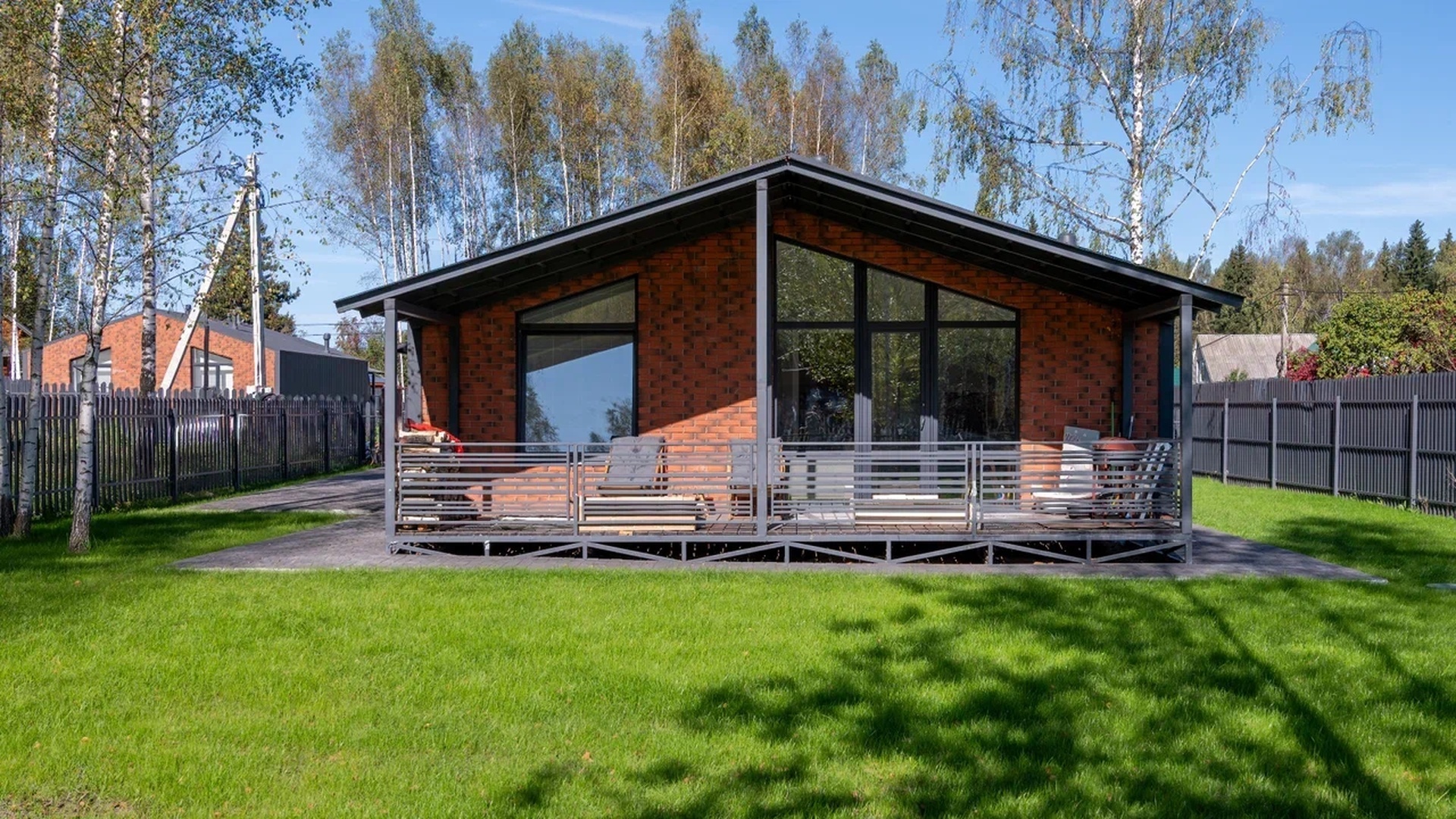 Поселок уже заселен